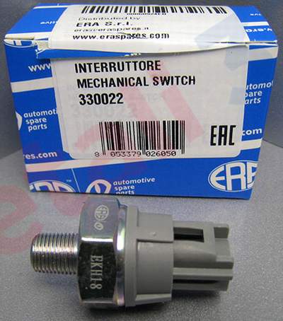 Датчик масла Toyota 3S/5S/4A/3VZ/1UZ Camry 10/20/30/40 91-06 Carina E 92-97 Rav 4 95-05 Ipsum 96-01 Corolla 87-02 Land Cruiser J90/J95 96-02б 120, Lumina Lucida Previa 90-06, Fortuner 04-, Hiace, Hilux