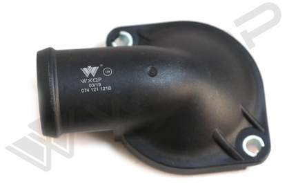 Патрубок термостата пластик AD 100/C4 91- 2.3