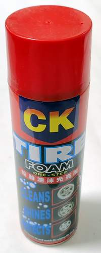 Очиститель-чернитель шин и резины пенный CK TIRE FOAM One Step 620мл