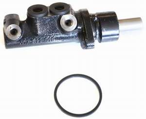 Цилиндр тормозной главный AD-VW 4цил. PAS B3/B4 88-97, Golf-2-3 83-97, Polo 94-01 (чугун)