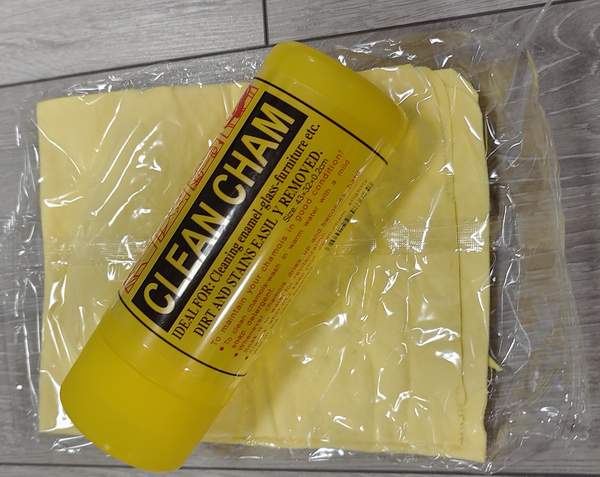 Тряпка резиновая в желтом футляре ALON маленькая