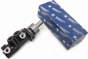 Цилиндр тормозной главный AD-VW 4цил. PAS B3/B4 88-97, Golf-2-3 83-97, Polo 94-01 (чугун)